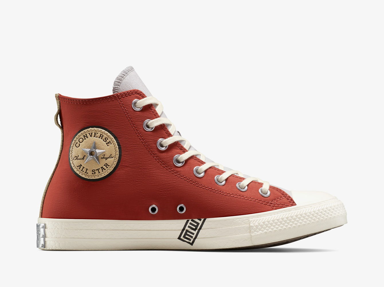 Converse x Naruto Unisex Kırmızı Chuck Taylor All Star Sneaker